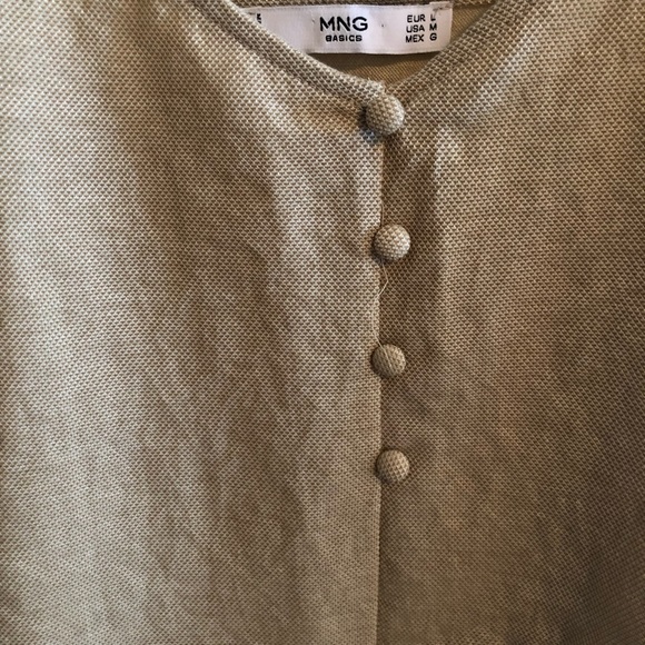 NWOT Mango cami with buttons - Picture 6 of 8